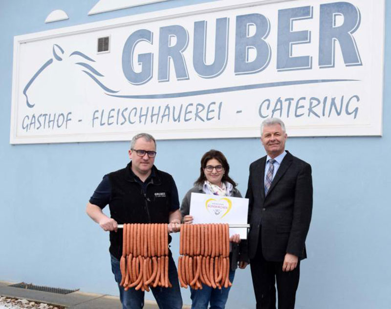 Würstel für einen guten Zweck