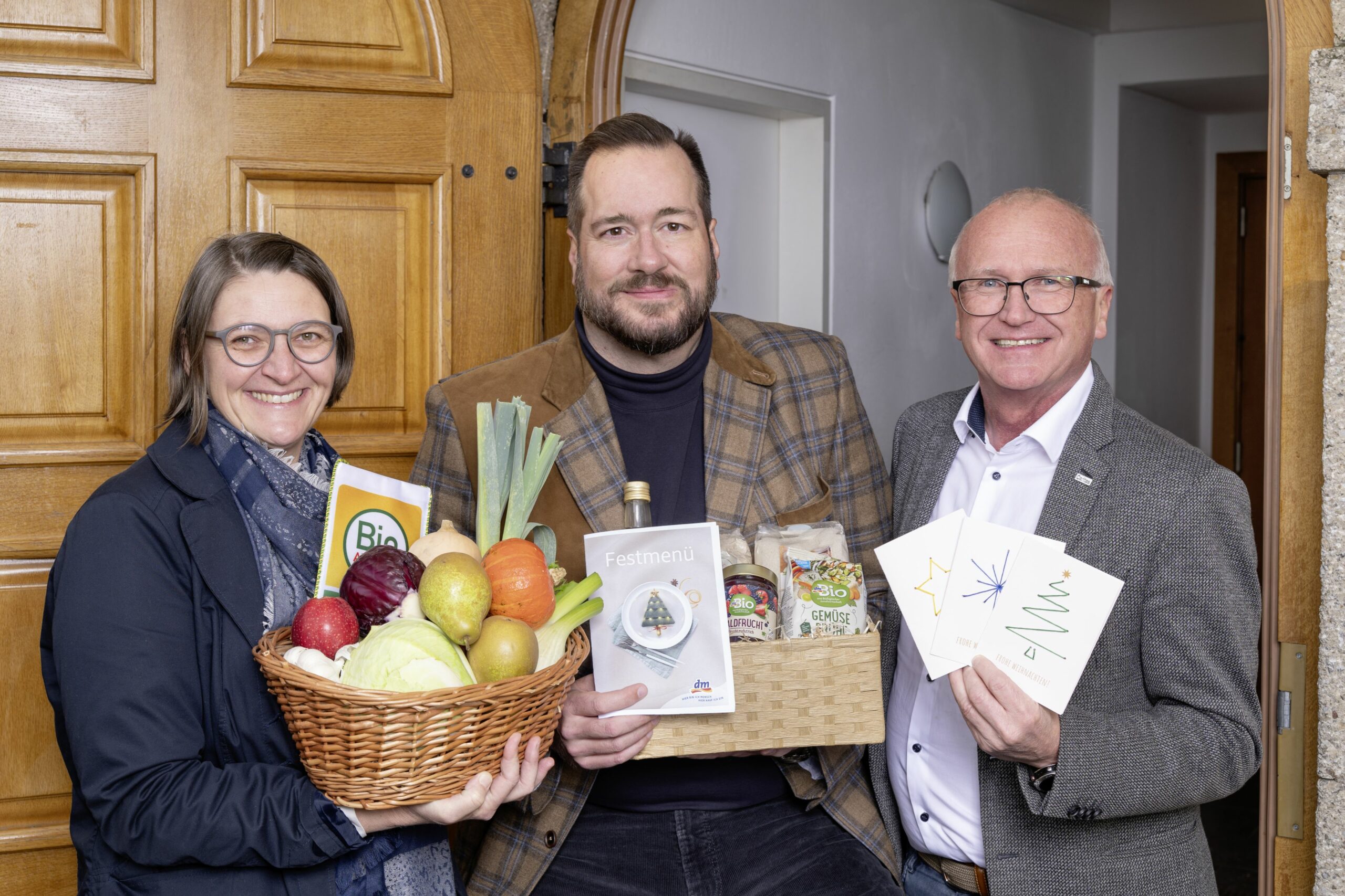 Bio-Aktion: BIO AUSTRIA und dm ermöglichen Bio-Weihnachtsessen für Bedürftige