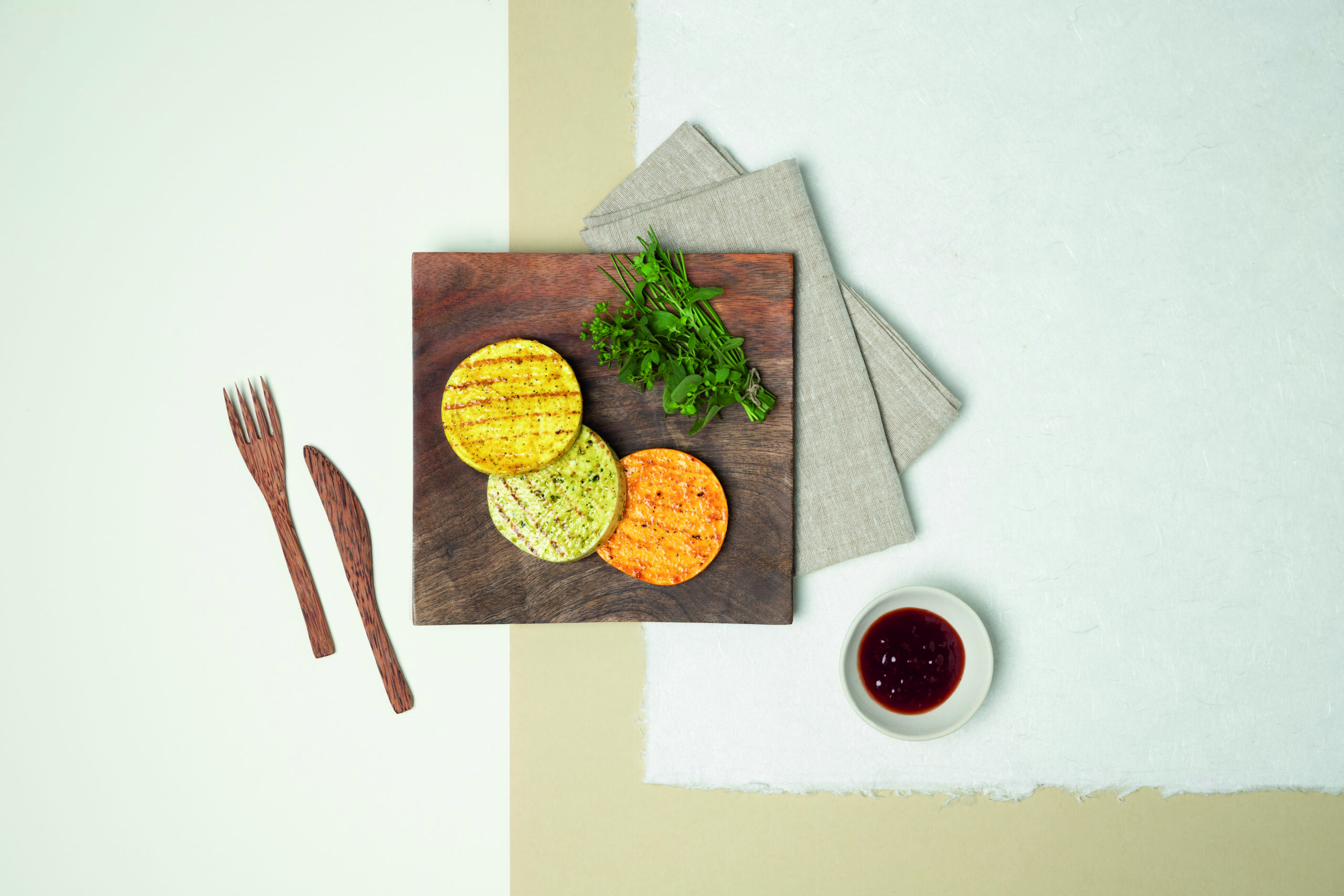 Rezept des Monats: Grillkäse-Taler mariniert