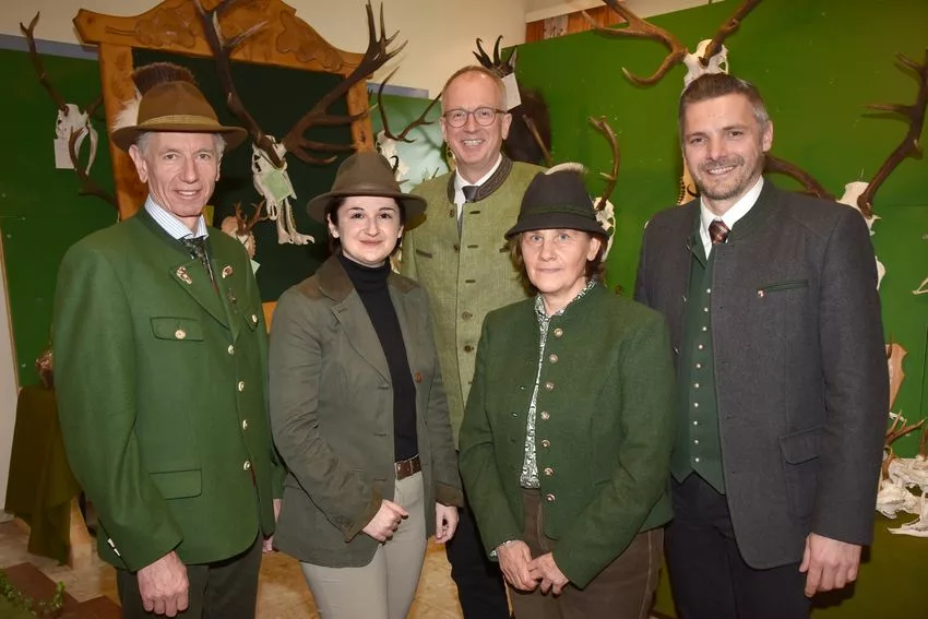 Bezirksjägertag Lungau: Positive Wildbilanz & neue Herausforderungen durch Goldschakal und Schwarzwild