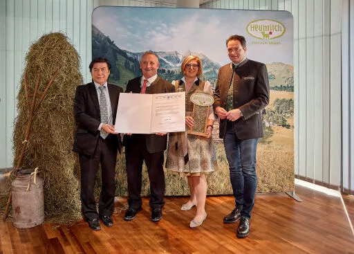 Heumilch ist landwirtschaftliches Weltkulturerbe | clavis Kommunikationsberatung GmbH, 09.03.2024