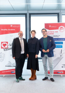 v.l.: Axel Dick (Moderation, Quality Austria), Hanni Rützler (Food-Trend Expertin), Matthias Fifka (Friedrich-Alexander-Universität Erlangen-Nürnberg) ©Jana Madzigon