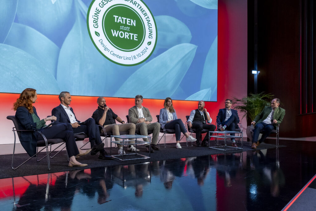 v.l.n.r.: Moderatorin Nicola Löwenstein; Manuel Hofer, Hannes Royer; Rudolf Berger; Theresa Janke, Fokus Zukunft; Thomas Neumayer, Johannes Aumann und Thomas Panholzer