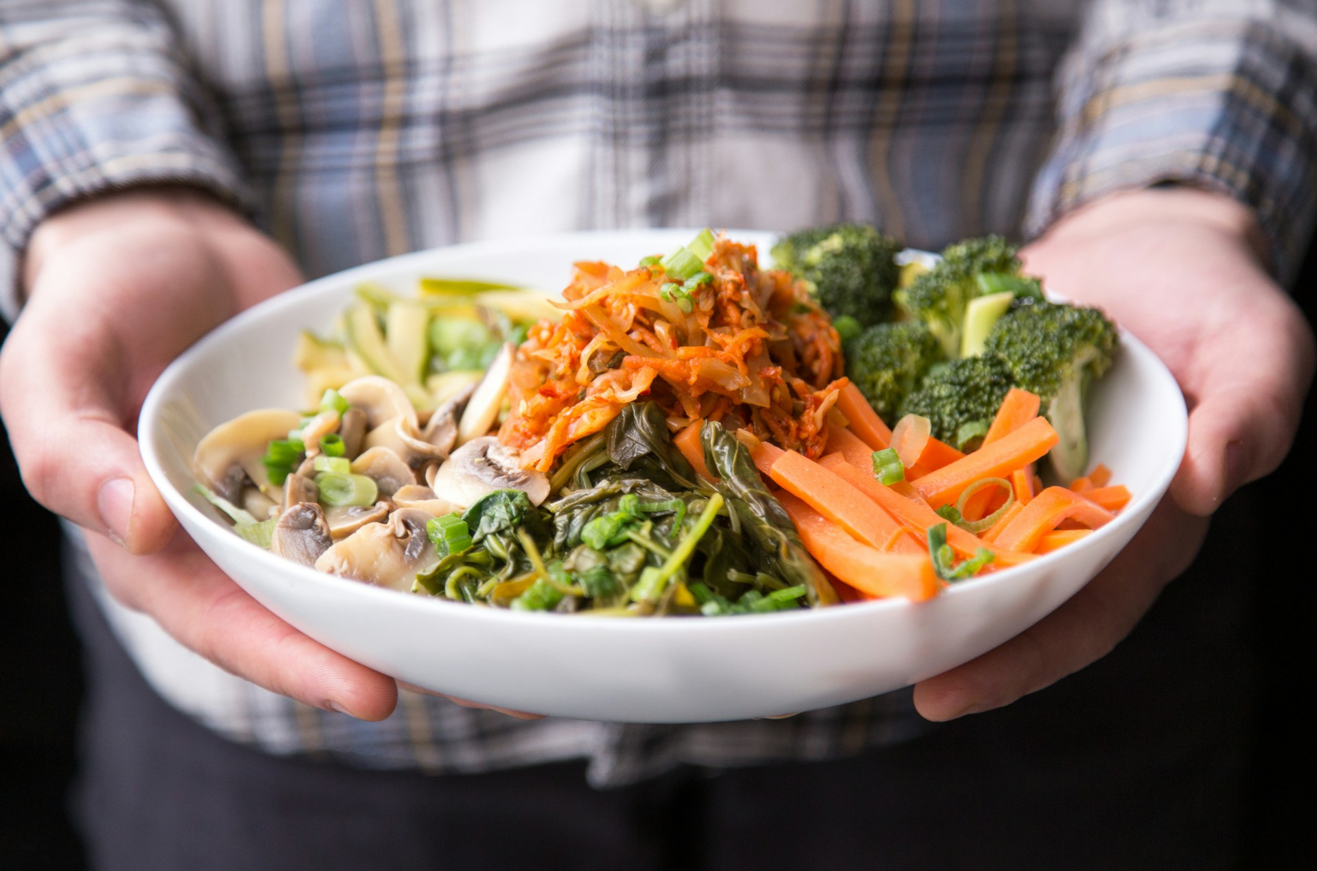 Aminosäurenmangel bei veganer Ernährung: Neue Studie stellt gesundheitliche Risiken infrage