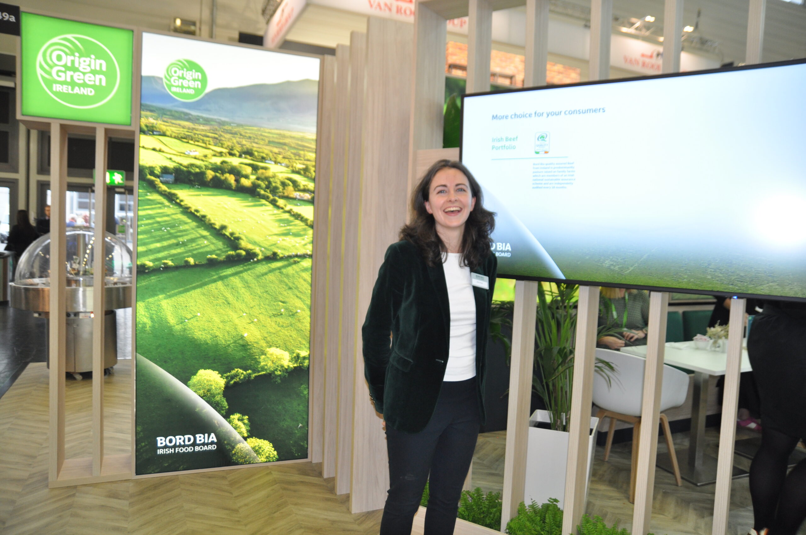 Jane Ryan von der irischen Marketingorganisation Board Bia durfte sich über das sensationelle Interesse an irischem Rindfleisch freuen.© HaRo